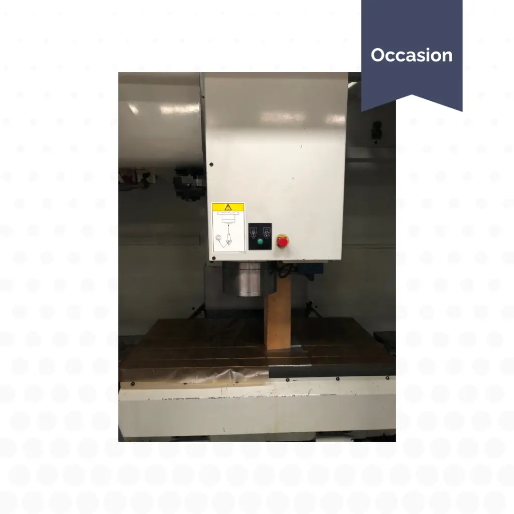 Vue intérieur du CENTRE USINAGE HURCO VMX30.webp