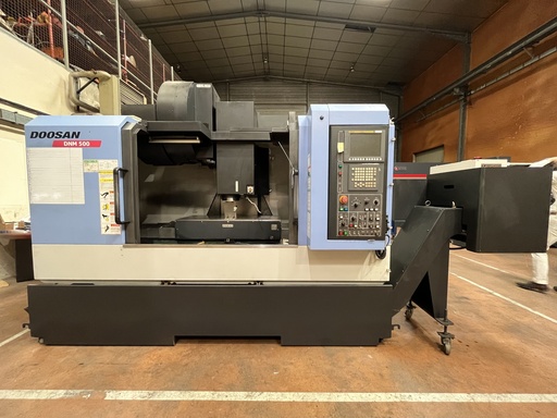 CENTRE D'USINAGE VERTICAL DOOSAN Type DNM 500 (copie) ECC